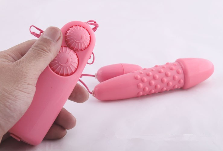 Trứng rung tình yêu hai đầu gai nổi toàn thân